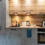 アパート Urban Five #4 - Stylish One-bedroom With Kitchen & Parking ヴェリコ・タルノヴォ